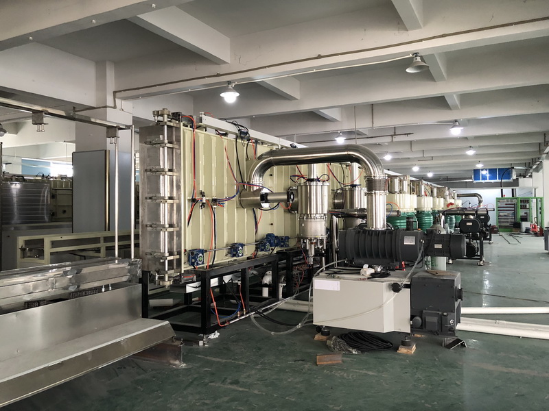 ��ʽEMI�ſض�Ĥ������